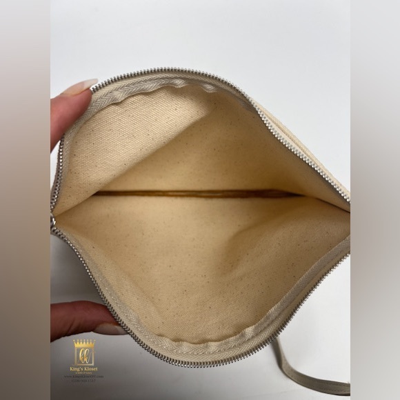 Celine Wristlet - Picture 8 of 11